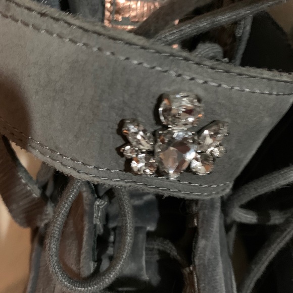 Puma gray velvet high tops size 9 - Picture 2 of 8